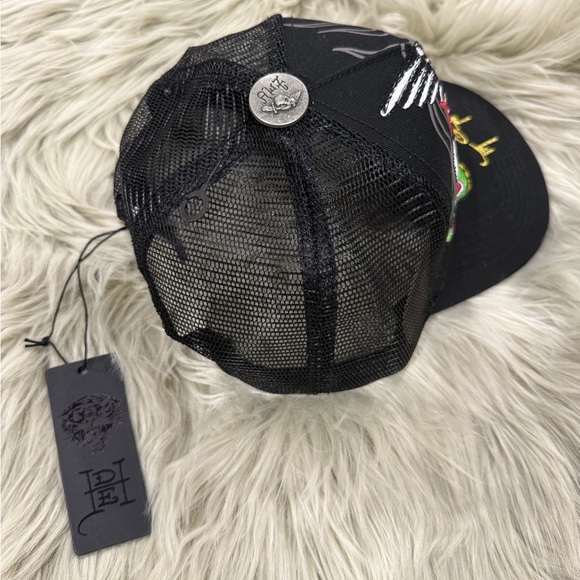 Ed Hardy Trucker Hat Embroidered
Tattoo Eagle Snake Black Mesh
Snapback Cap - Picture 6 of 7